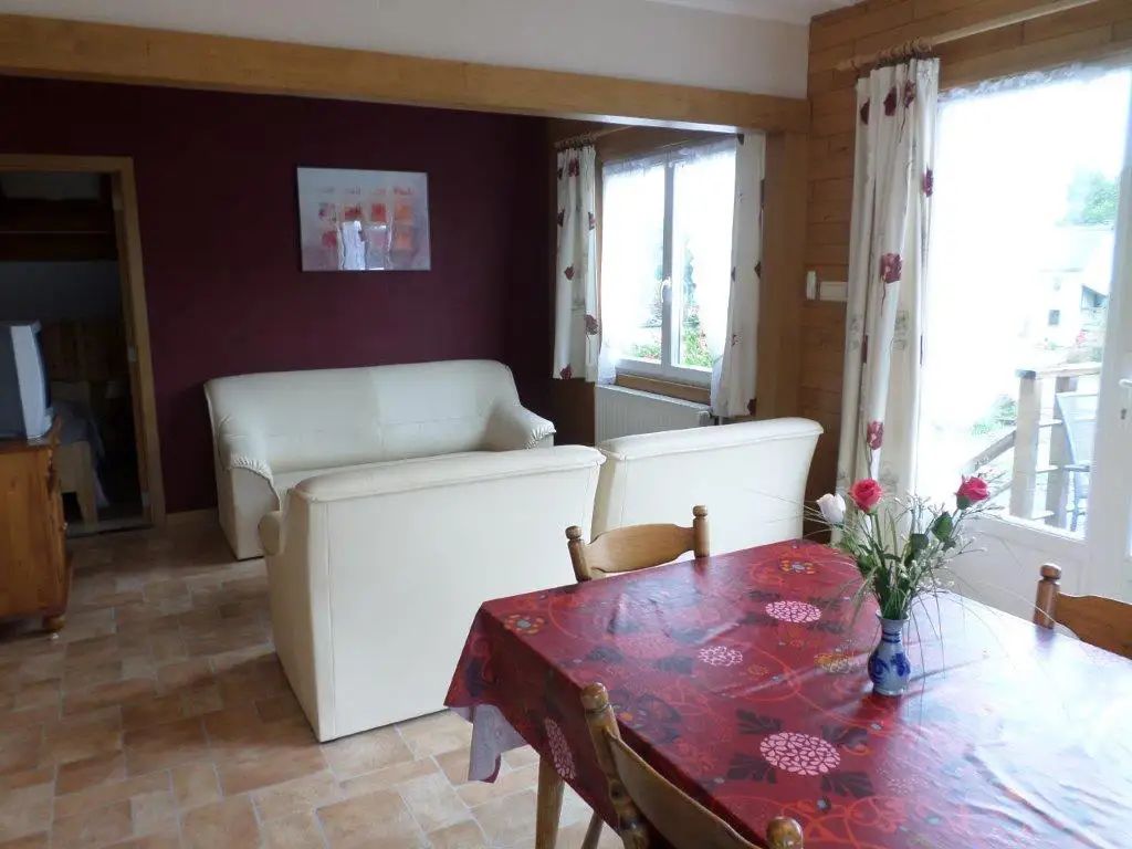 Cottage for 5 people in Herbeumont Champs Simon: le Chalet